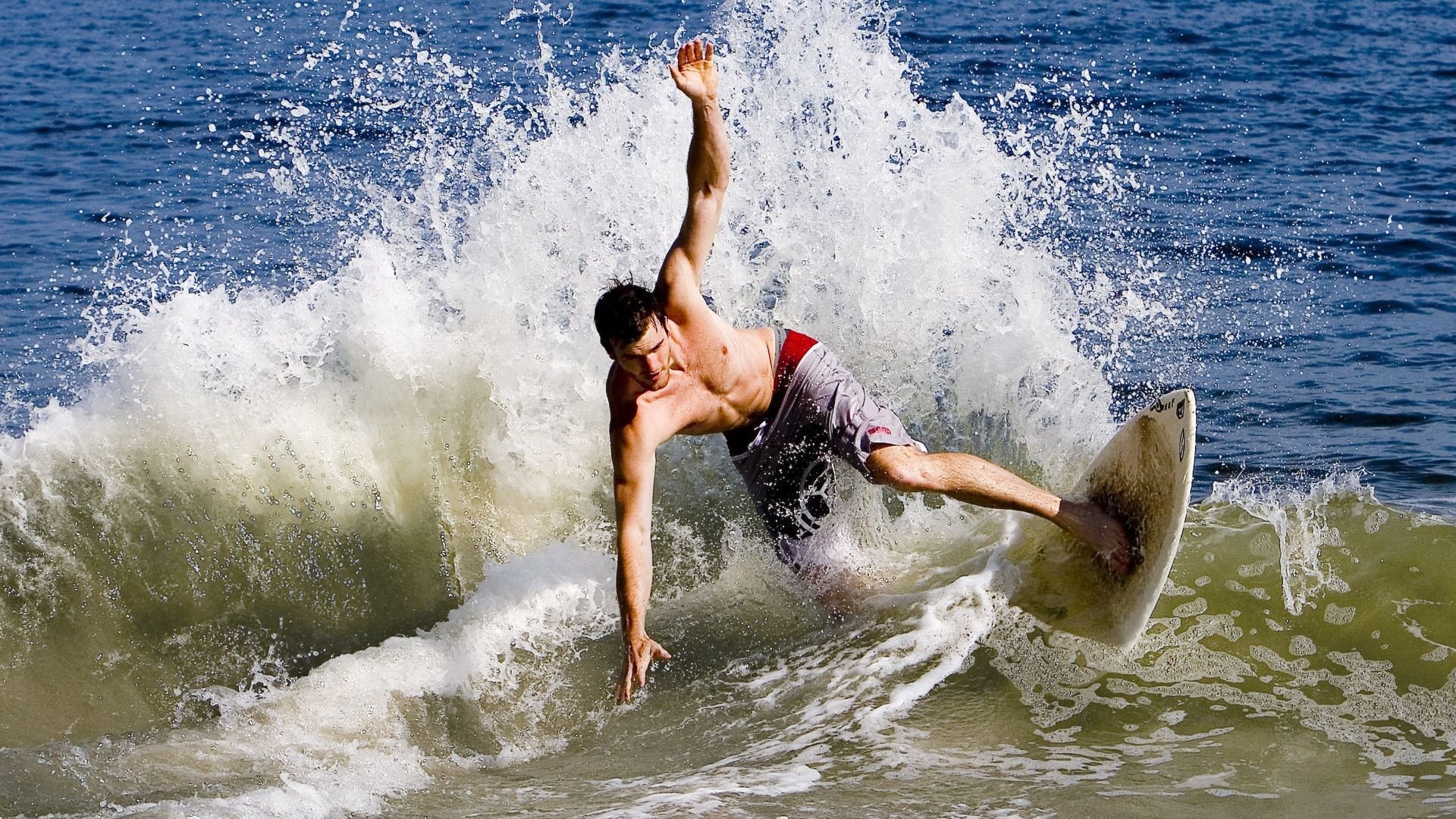 中国足球改革方案持续深化，行业生态逐步优化，中国足球改革发展方案